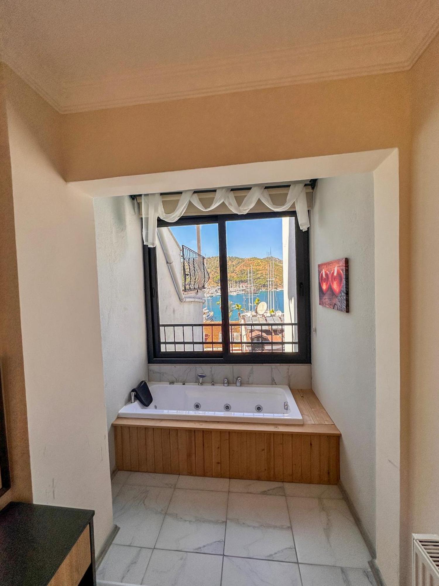 Mykonut Boutique Suites Fethiye Eksteriør billede
